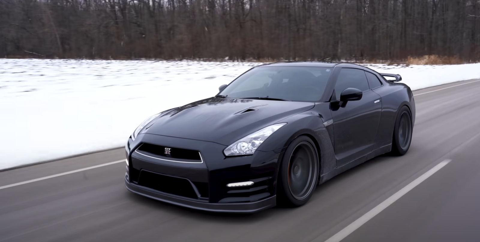 PREMIUM AIR SUSPENSION FOR EVERY RIDE